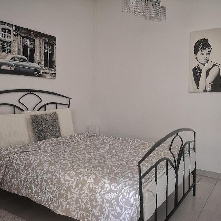 Smart Home Lux Jászvásár Kültér fotó