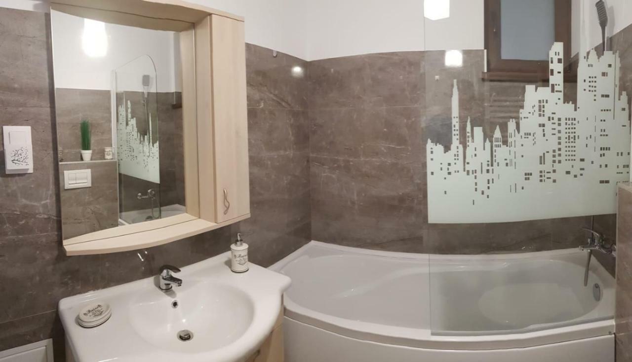 Smart Home Lux Jászvásár Kültér fotó
